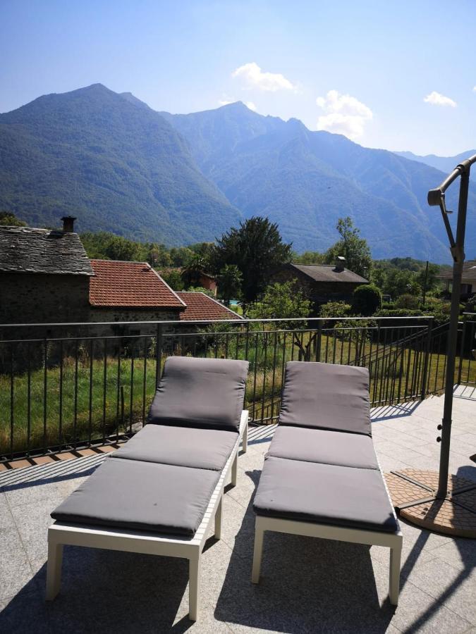 La Casina Di Tati Villa Mergozzo Luaran gambar